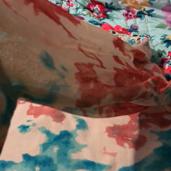 Multiples top in beige, aqua and rust. Pretty lacey yoke with brass beads. - Picture 6 of 8